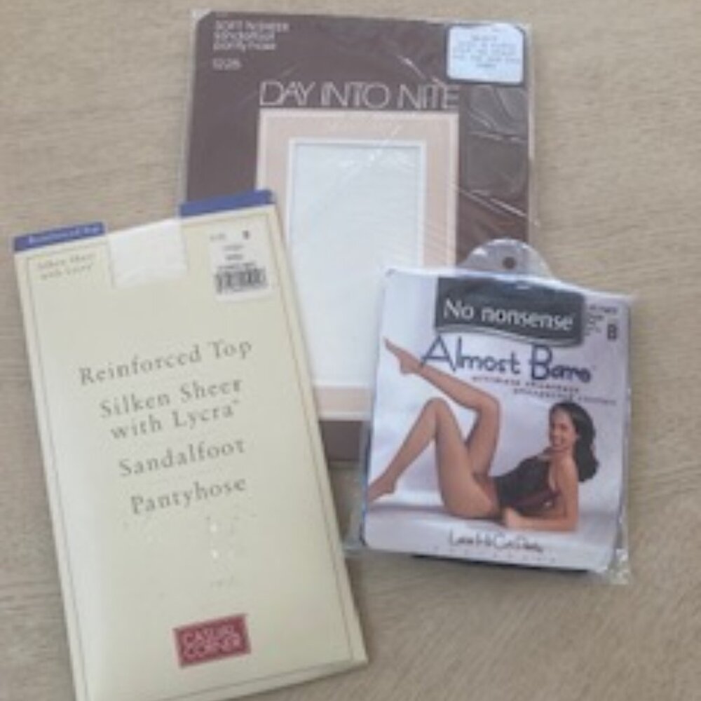 3 Pair of Women's Vintage Sheer Pantyhose, Size B, Vintage, NEW